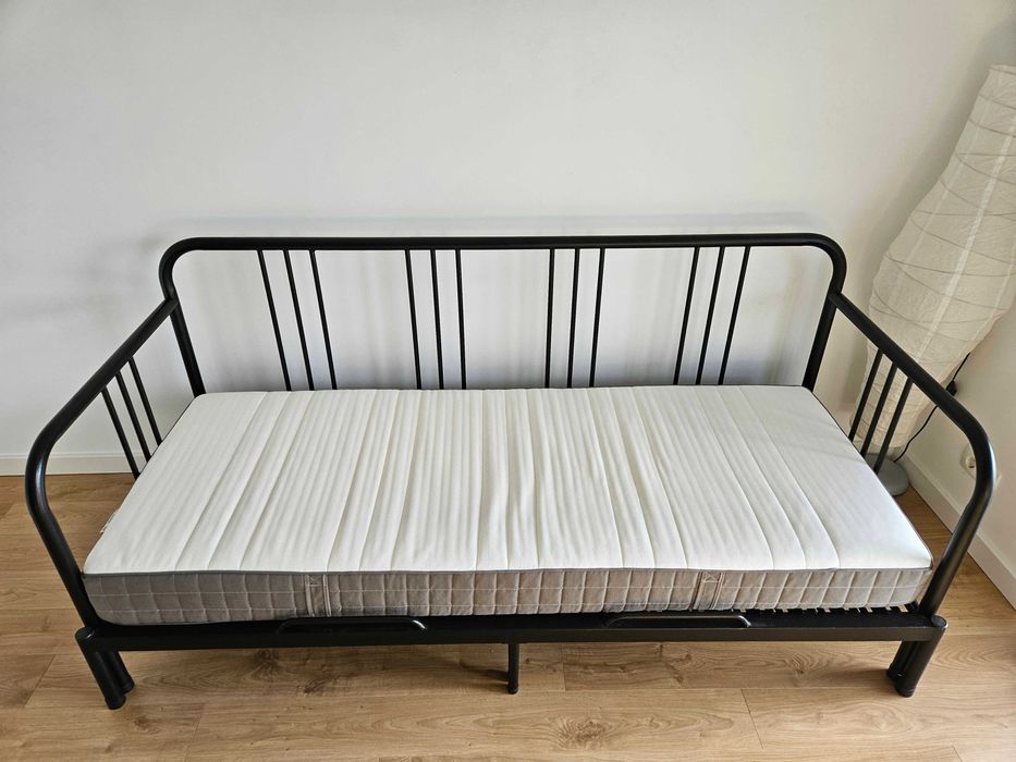 Łóżko IKEA Fyresdal