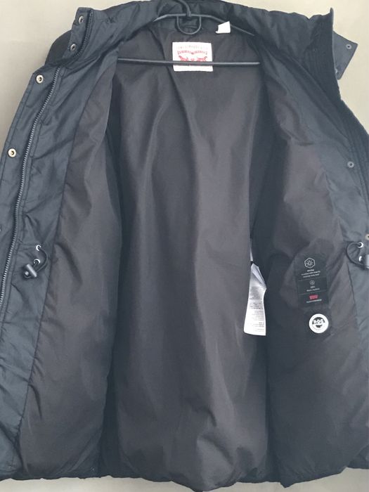 Пуховик Levi’s  Оригінал!