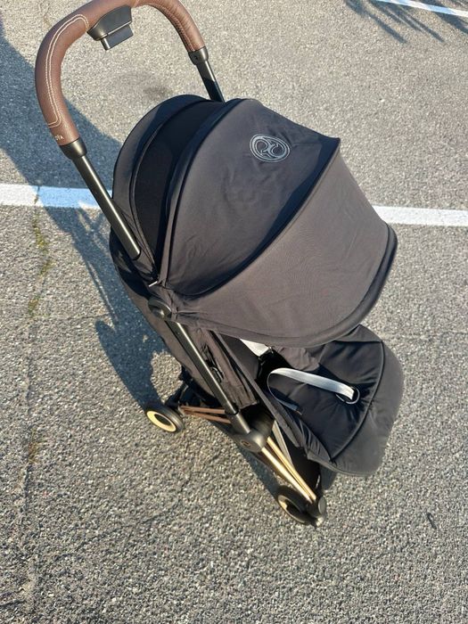 Прогулянкова коляска Cybex Coya