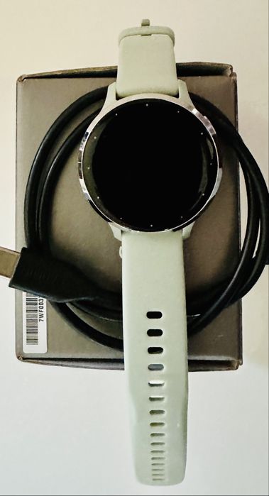 Smartwatch Garmin Venu 3S mietowo-srebrny