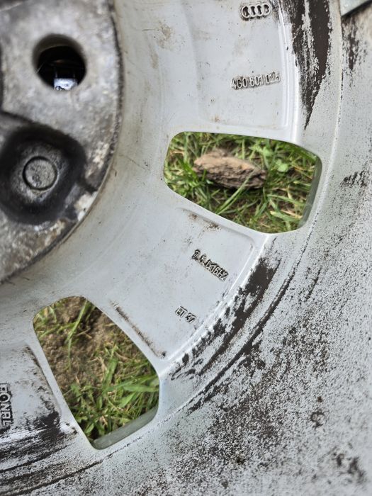 Felgi aluminiowe 16 cali Audi A4 A6 ET 37