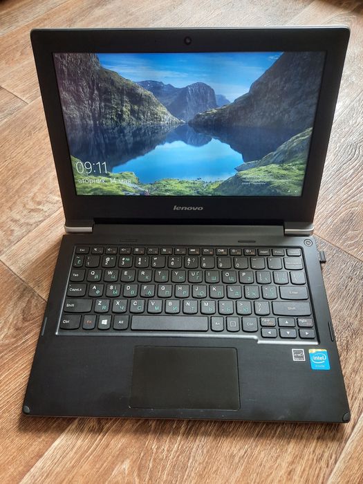 Ноутбук Леново 80м4