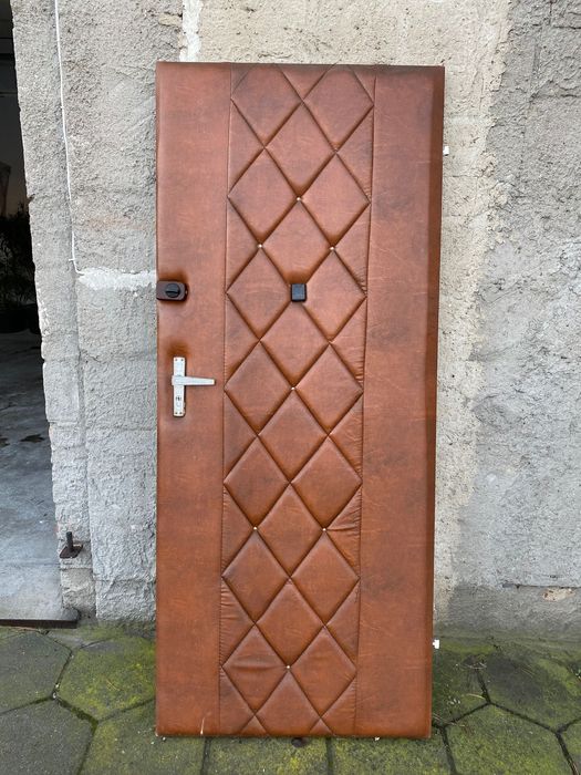 Drzwi wewnętrzne 90 stan bardzo dobry