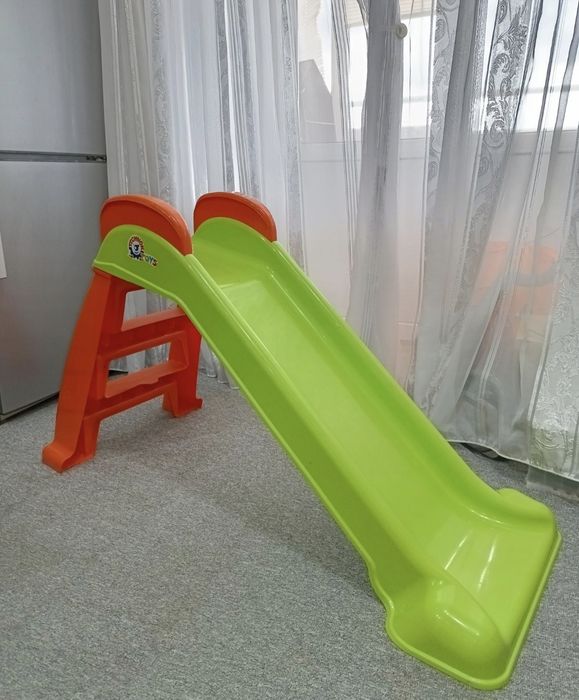Продам дитячу гірку