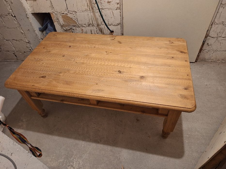 Ława stolik kawowy drewniany z szufladami