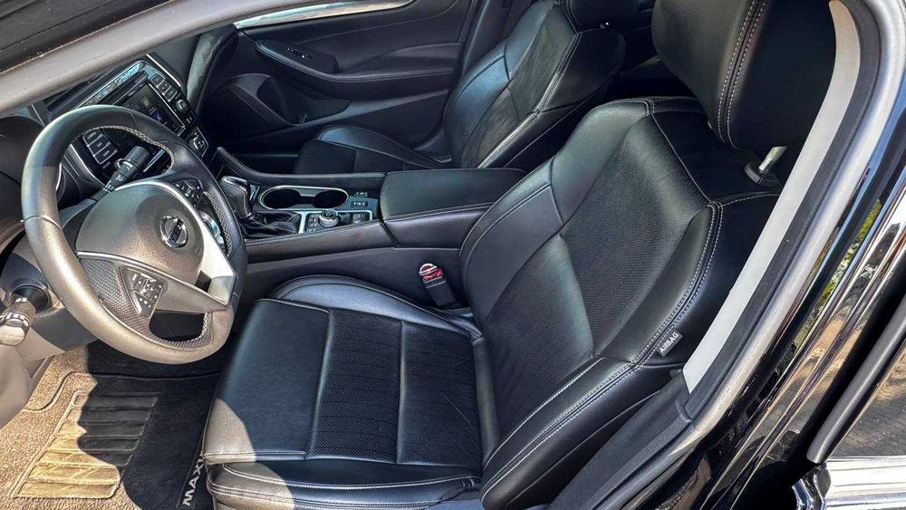 Nissan Maxima 2019