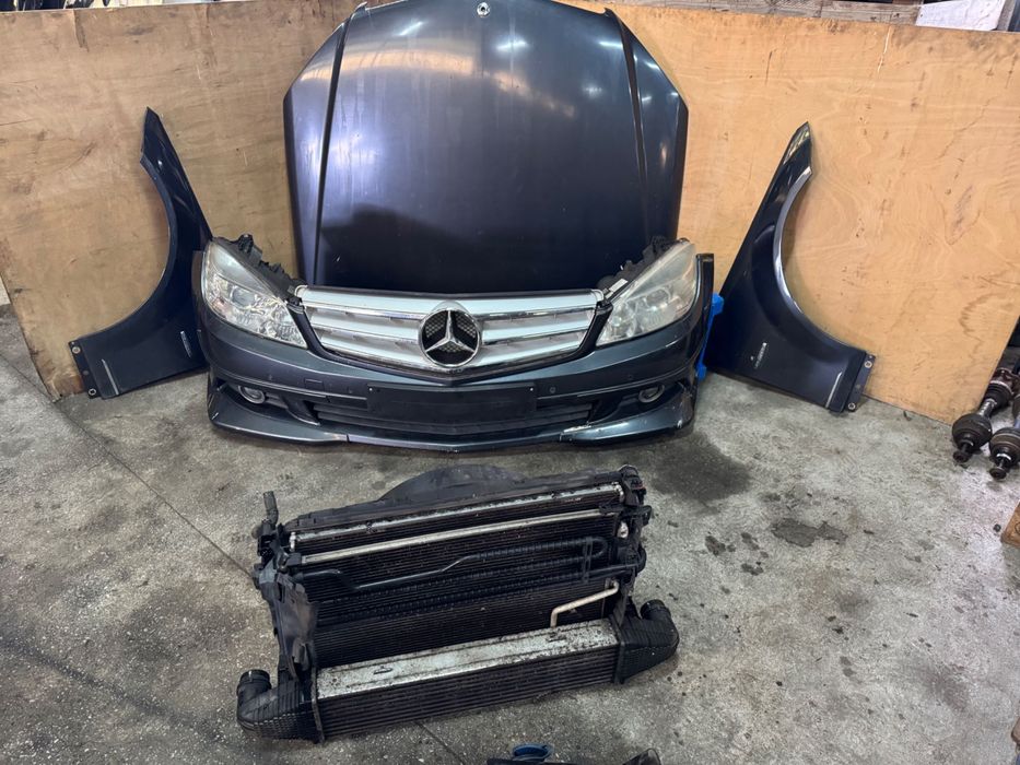 Frente completa Mercedes W204 C200 C220 ANO 2009 com sensores