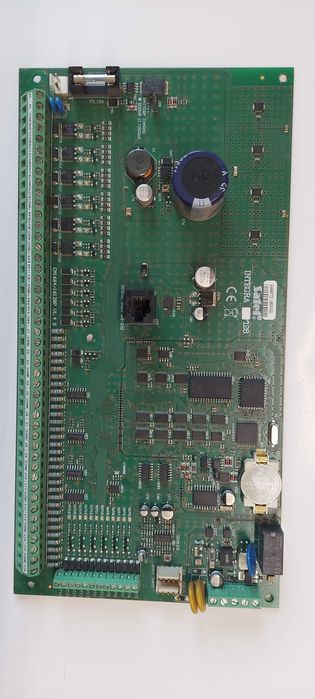 Plyta centrali Integra 128 Satel