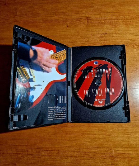 THE SHADOWS - The Final Tour /Together again for one last time...64552472872193122