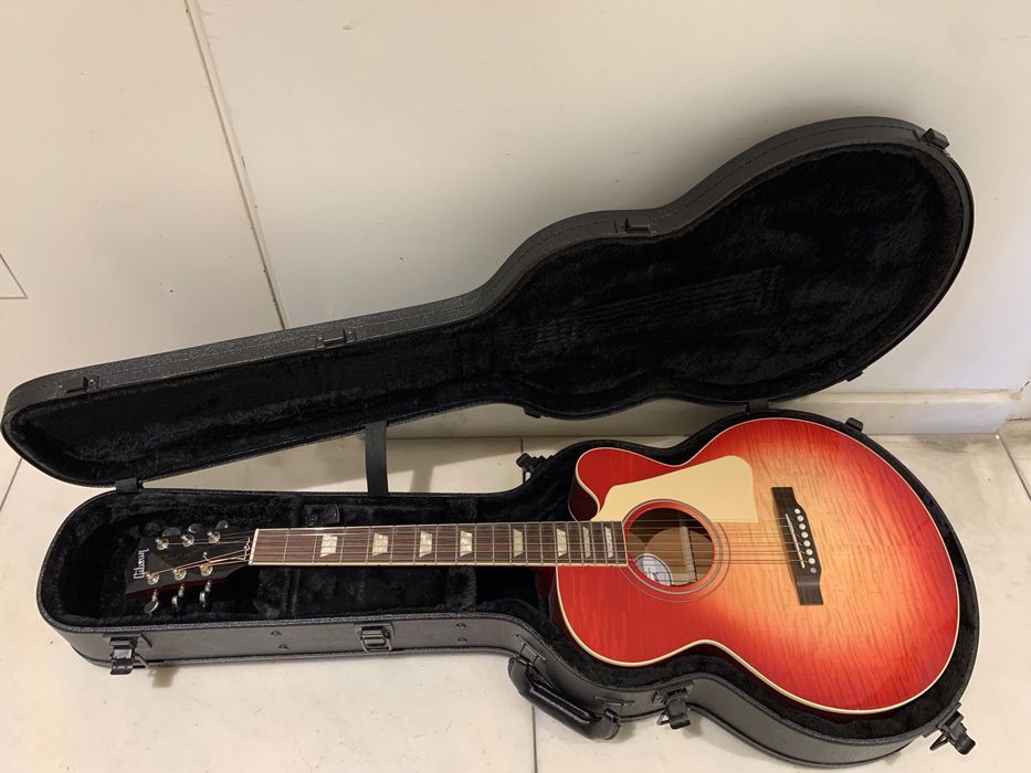 Gibson Songwriter Cutaway — Rosewood Burst guitar