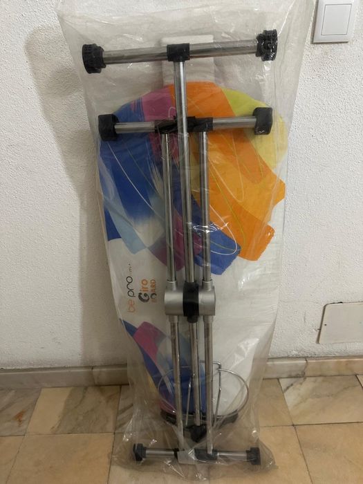 Tábua de passar a ferro Giro board