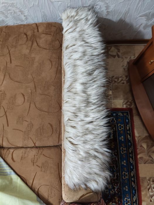 Большой меховый воротник