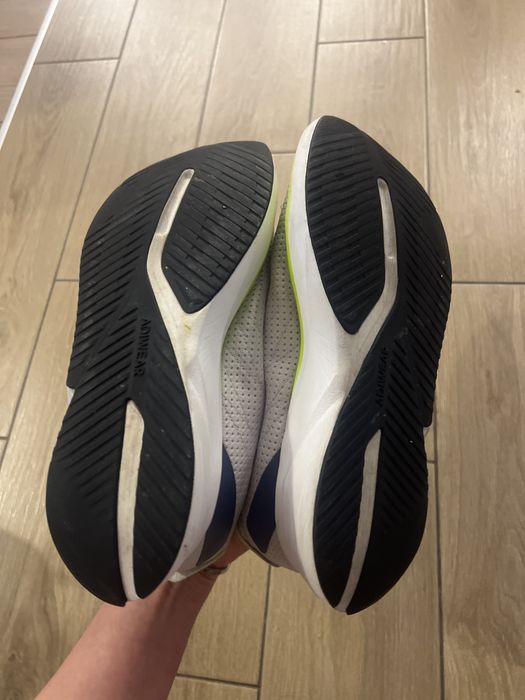 Кросівки adiddas 44 розмір