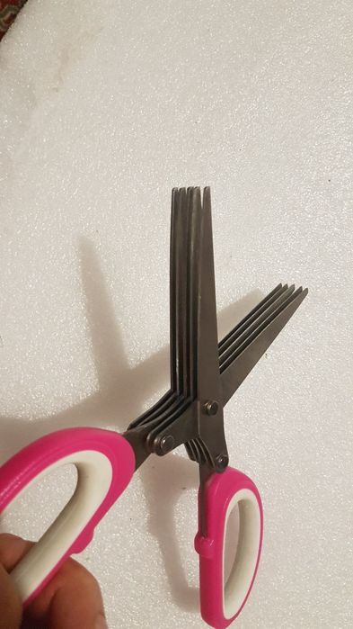 Мисочки из нержавейки + Ножницы