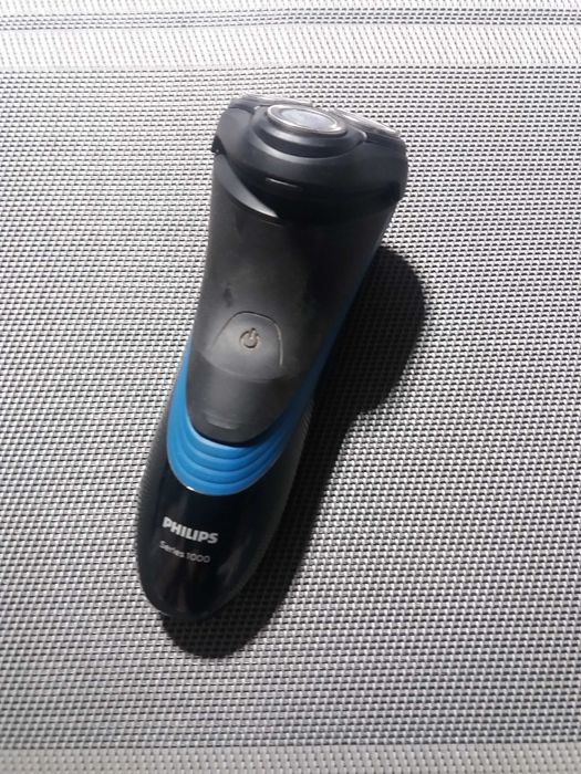 Электробритва PHILIPS Series 1000 S1510(без блока)