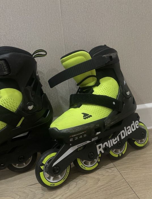 Ролики rollerblade та захист rekd