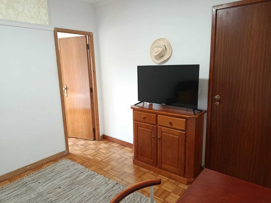 Quarto Individual Estudante - UNIVERSIDADE DE AVEIRO
