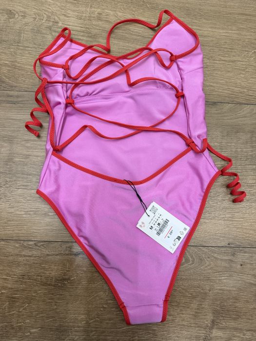Купальник Zara новий