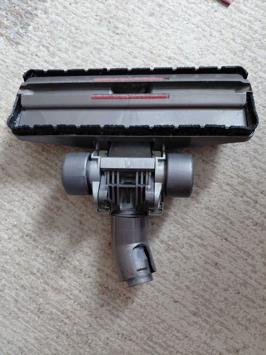 Щітка від пилососу дайсон