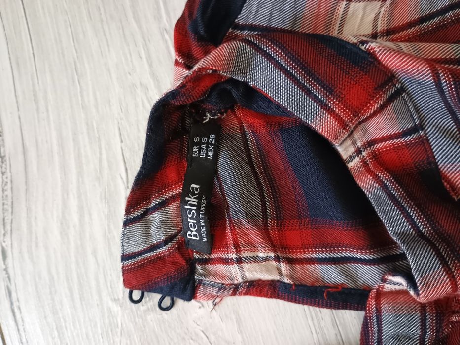 Bluzka Bershka stan idealny