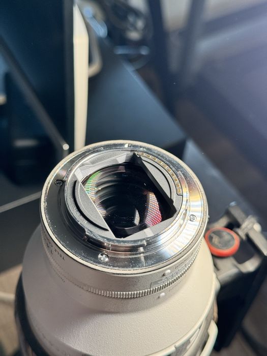 Sony FE 200-600mm f/5.6-6.3 G OSS + Pro Kit