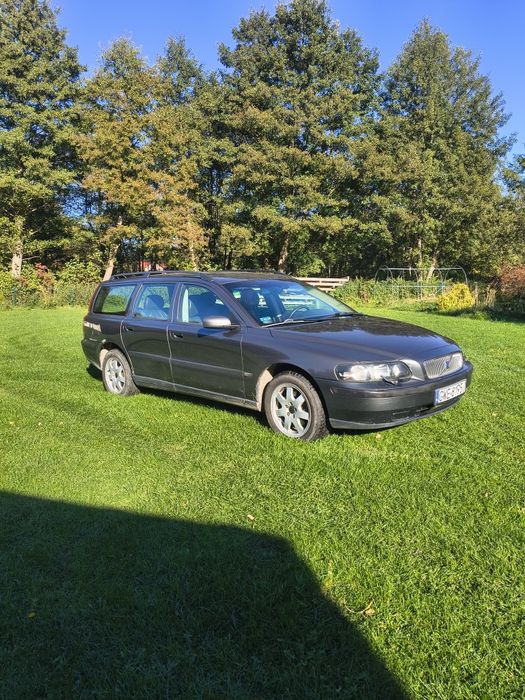 Volvo V70  2,4D  2004