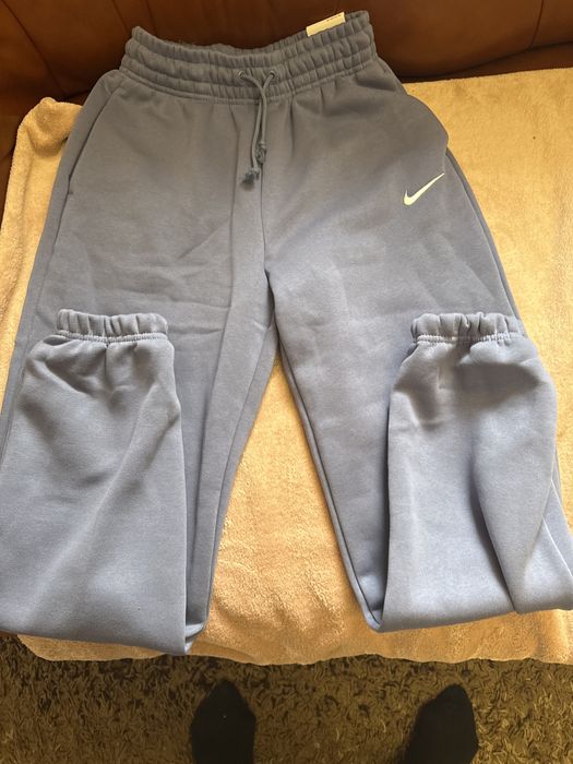 Костюм женский , теплый Nlke