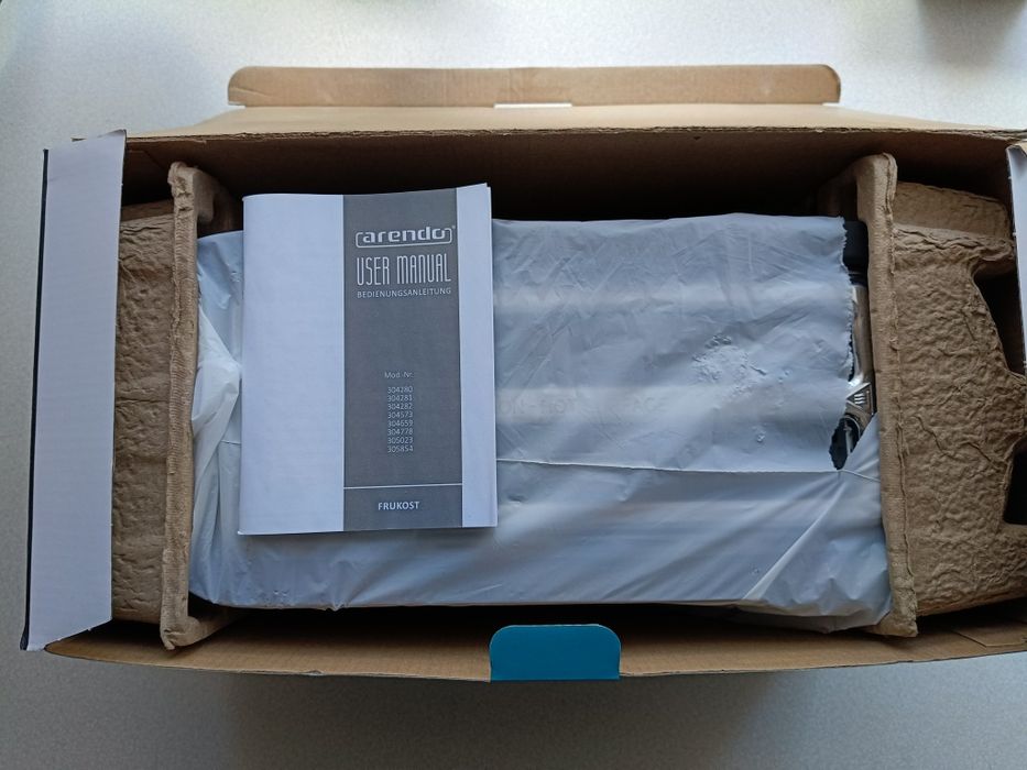 Toster Arendo Czarny. Na 4 kromki