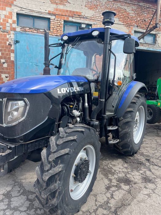 Трактор LOVOL 1054