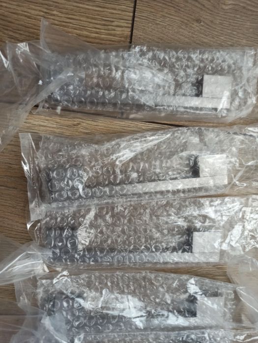 Uchwyty meblowe szczotkowane srebrny rozstaw 16 cm