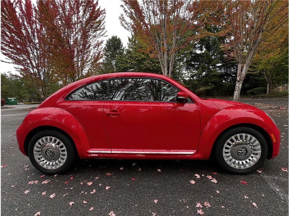 Volkswagen Beetle      2015