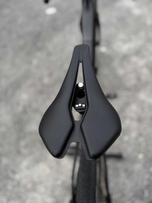 Bicicleta Pinarello Grevil F9