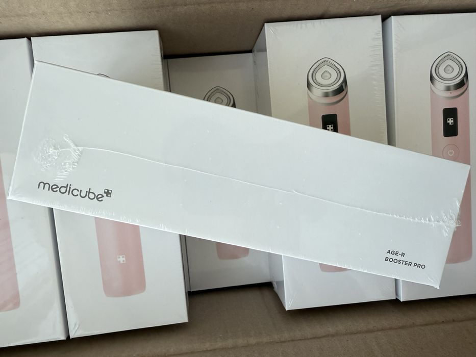 Medicube AGE-R Booster Pro пристрій для домашнього догляду для шкіри