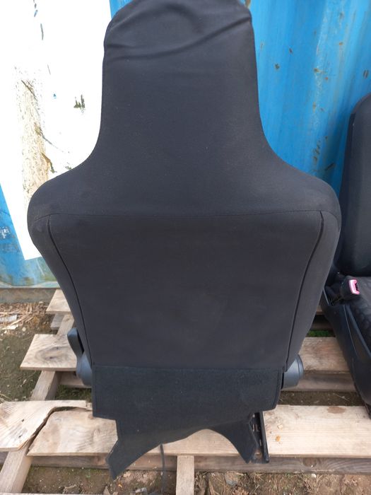 Toyota iq fotel prawy pasazera orgibal