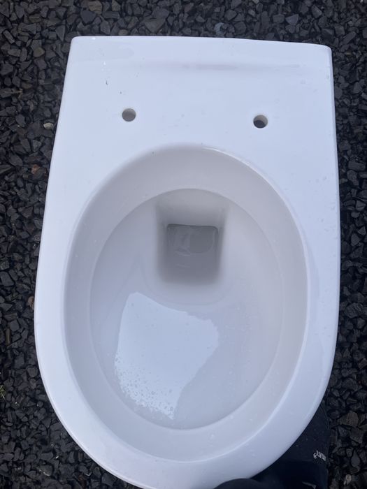 Продам унітаз підвісний