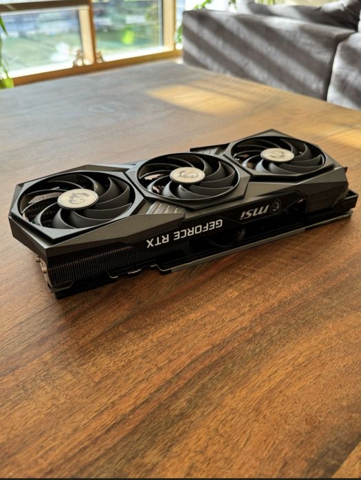 RTX 3060Ti 8gb (najlepsza wersja)