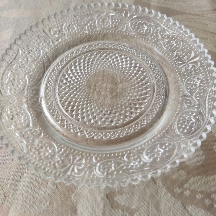 Candy Plate441942205080555521