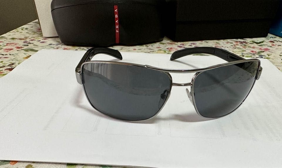 Óculos de sol Prada64738608647810121