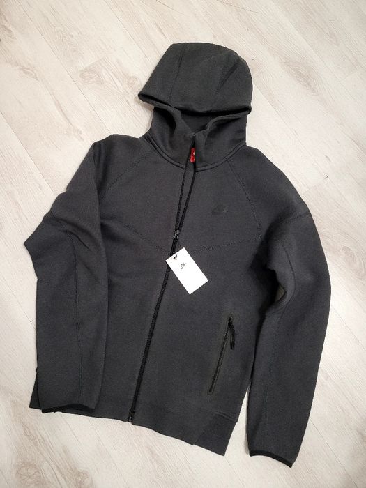 Зіпка NIKE Sportswear Tech Fleece нова original