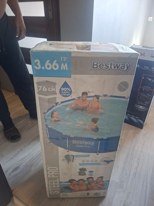 Basen ogrodowy z pompą nowy