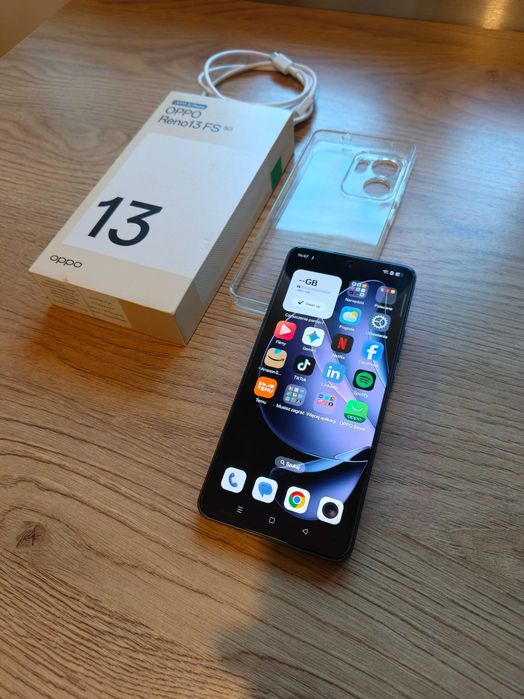 Smartfon Oppo Reno 13 FS 5g jak nowy!!!