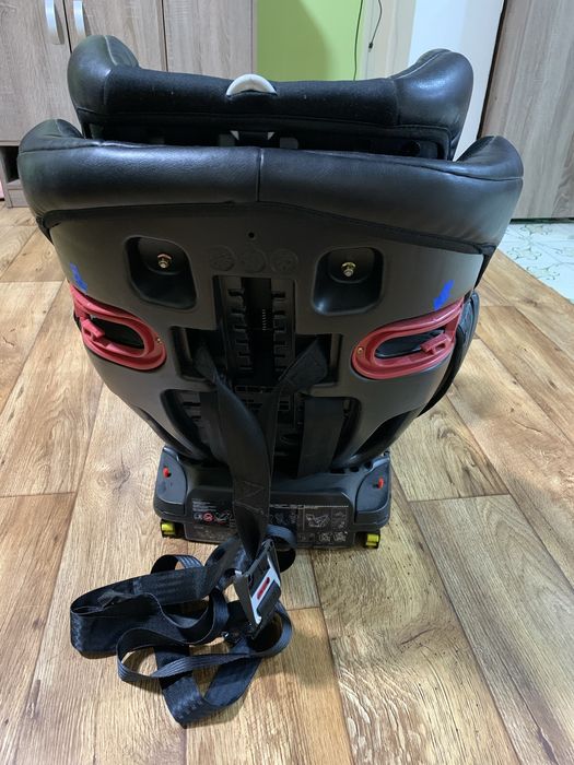 Продам автокрісло