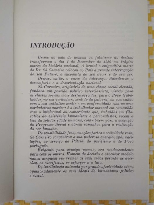 SÁ CARNEIRO E A SOCIAL-DEMOCRACIA

Prefácio de José Augusto Seabra