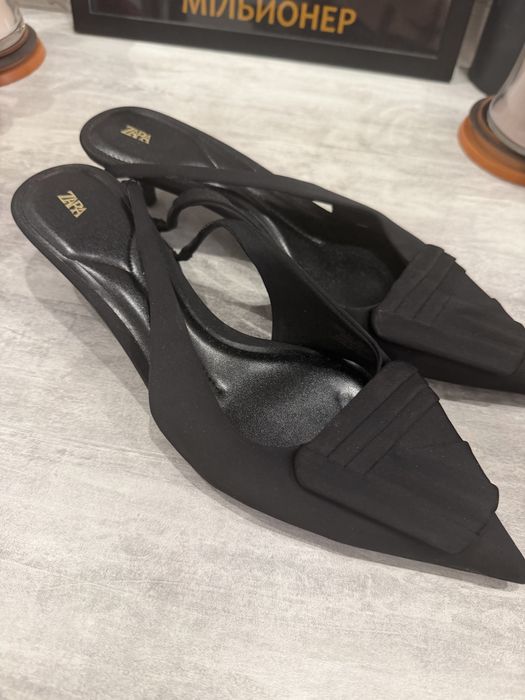Новые туфли Zara