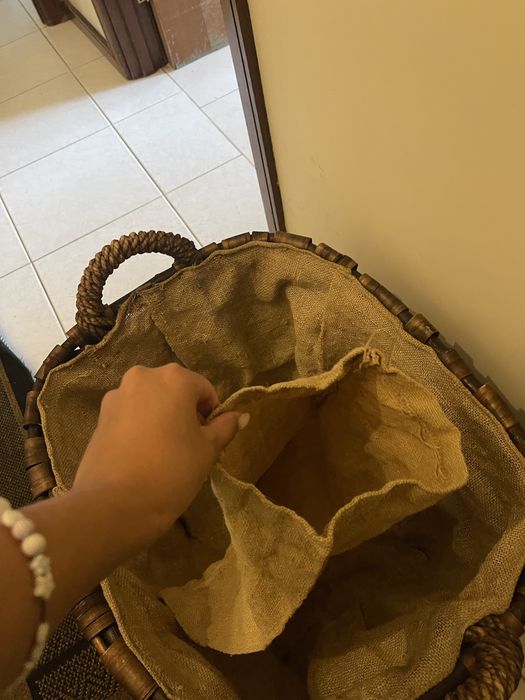Cesta de madeira