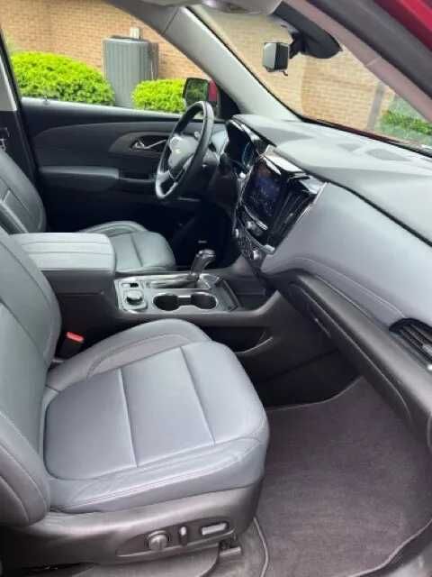 2020 Chevrolet Traverse LT