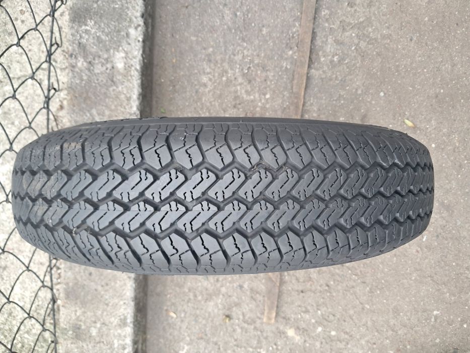 135/80/12 Hankook Stel Radial 880