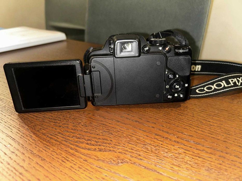 Câmera Nikon COOLPIX P520