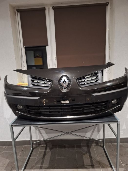 Zderzak przód przedni renault megane cc cabrio 08r. Kod lak NV676