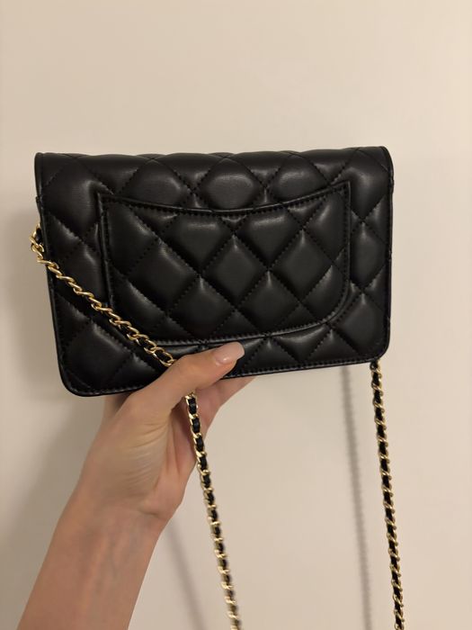 Bolsa Chanel WOC nova